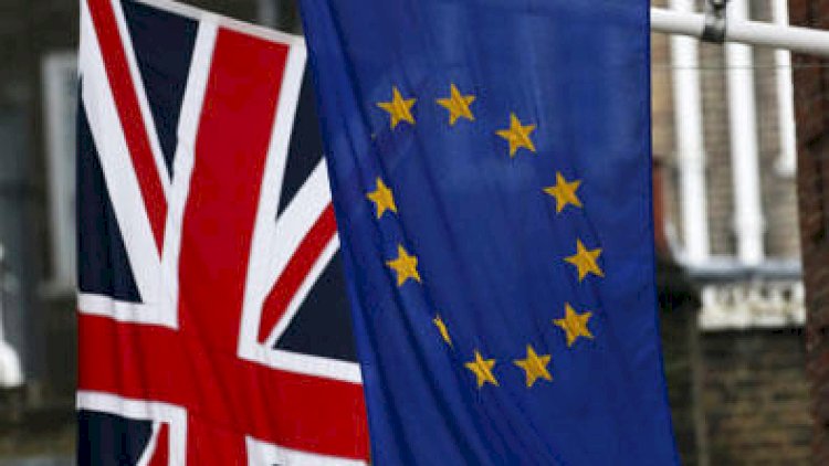    Britaniya səfirliyində dövlət bayrağı endirildi   