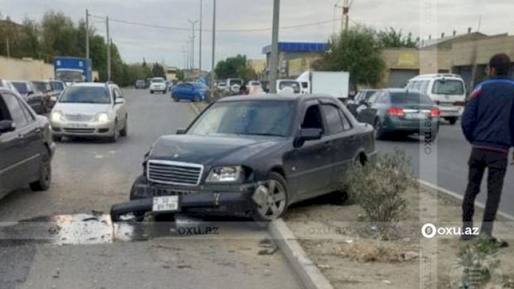    Sumqayıtda sürücü idarəetməni itirərək qəza törətdi - Foto   