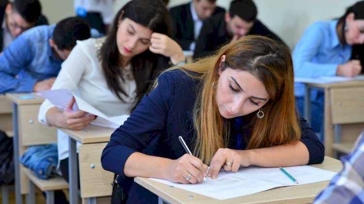    Dövlət qulluğunda fəaliyyətin davam etdirilməsi üzrə test imtahanı keçirildi   