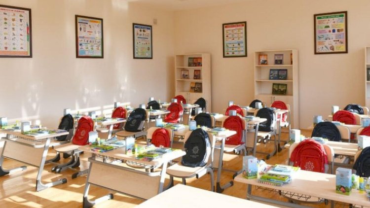    Sabah şagirdlər məktəbə hansı formada gedəcək?   