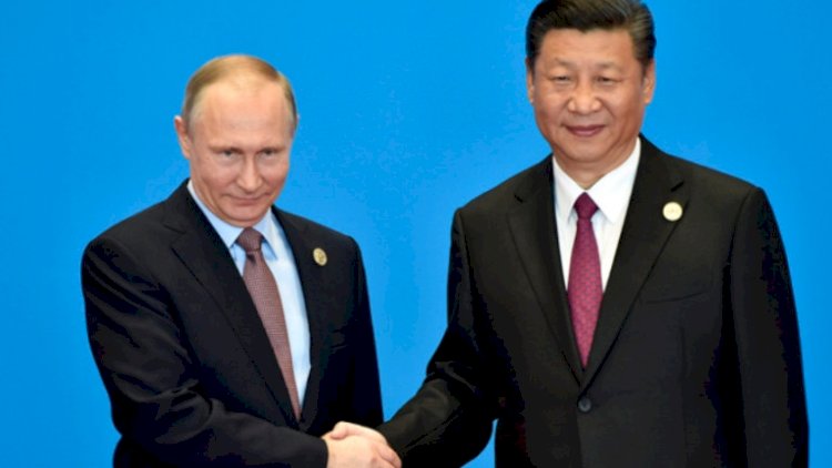    Putin çinli həmkarı ilə görüşdü   