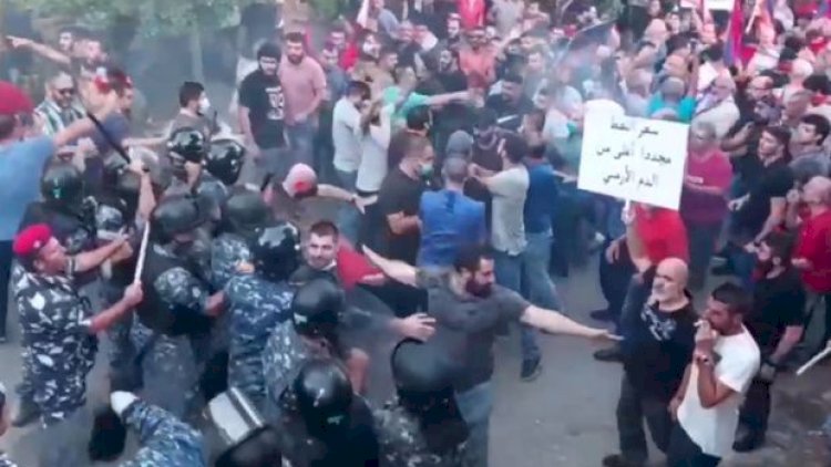    Livanda yaşayan ermənilər səfirliyimiz önündə təxribat törətdilər   