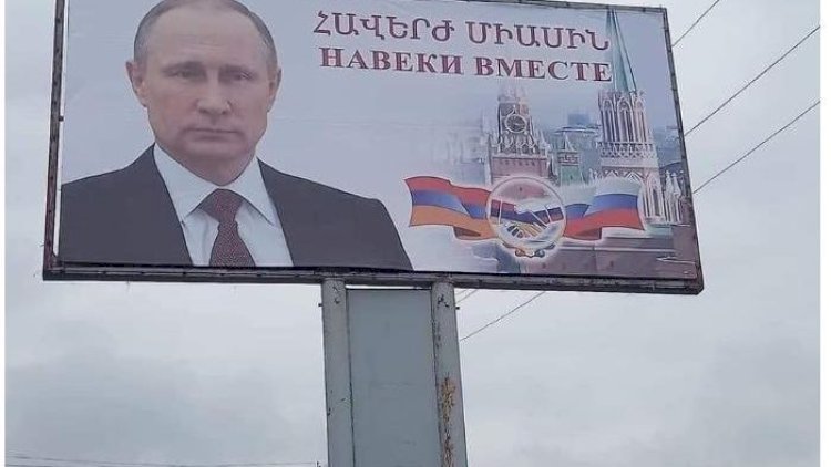    “Nə baş verdi ki, ermənilər Putinin şəkillərini Nensi Pelosi ilə əvəzlədilər?”   