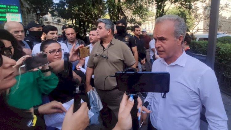    İranın Azərbaycandakı səfirliyinin qarşısında aksiya keçirildi   