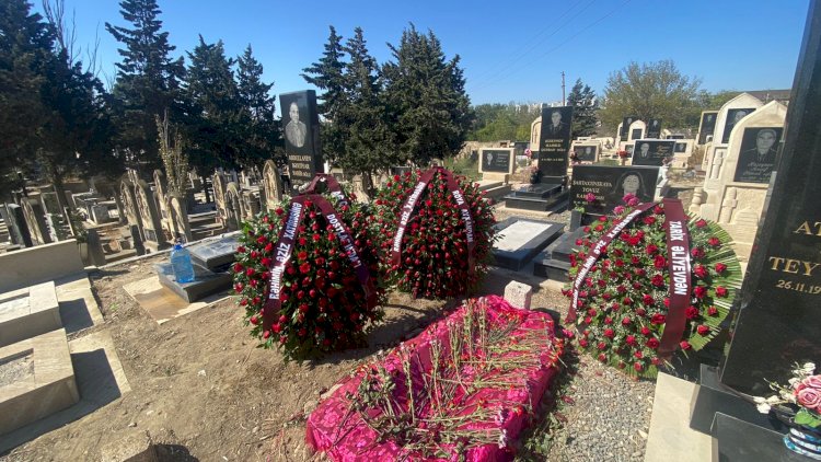    Röya Rəhimdən yazdı: “Adam olsaydınız, çox yaşayardı...“   