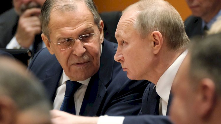   Putin Lavrova xüsusi səlahiyyətlər verdi   