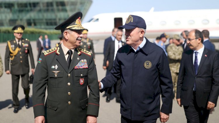    Hulusi Akar Azərbaycana gəlib   
