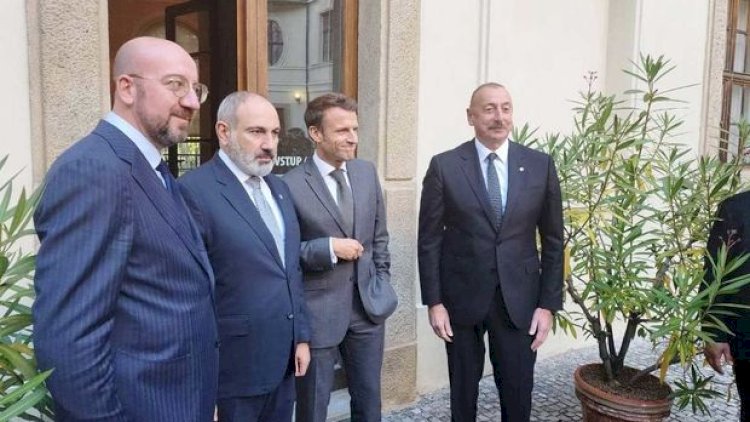    Praqada dördtərəfli görüşü başladı - Fotolar   