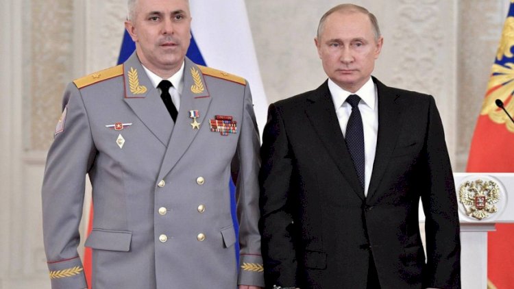    Putin Rüstəm Muradova yeni vəzifə verdi   