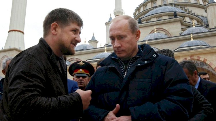    “Putin hərbçiləri aşağılayan kloun Kadırova general-polkovnik rütbəsi verəndən sonra…”   