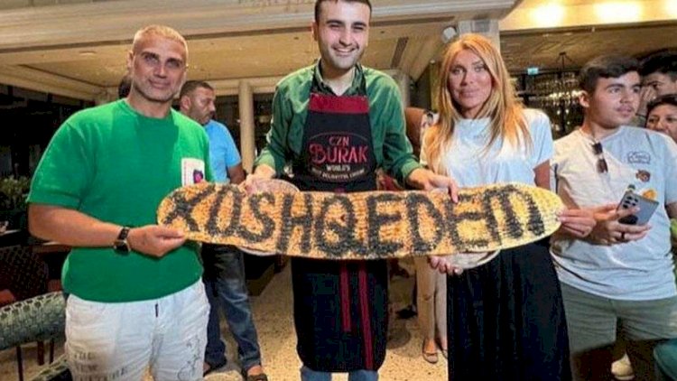    Xoşqədəmə sürpriz: Adı pidenin üzərinə yazıldı   