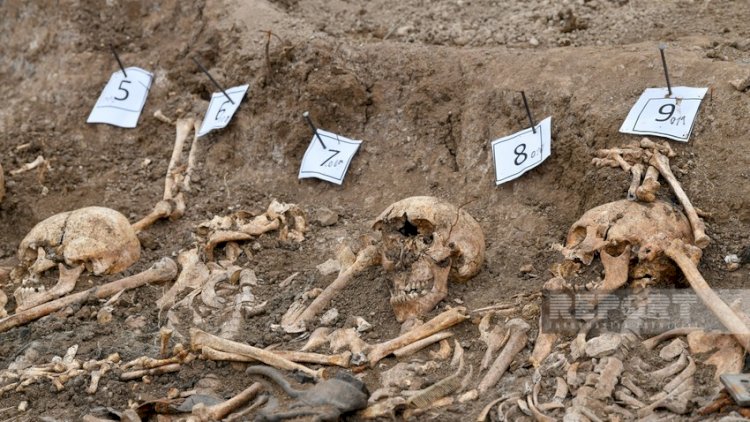    Dövlət Komissiyası: “Kütləvi məzarlığın altında başqa insan qalıqları da ola bilər”   