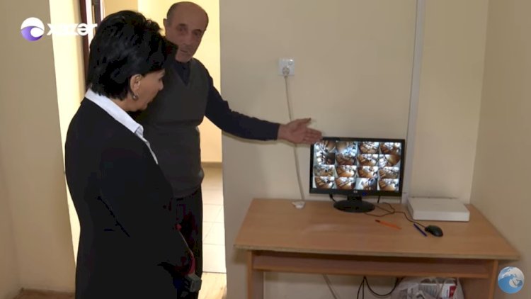    Direktor məktəbin avadanlıqlarını yeni iş yerinə aparıb? - VİDEO   