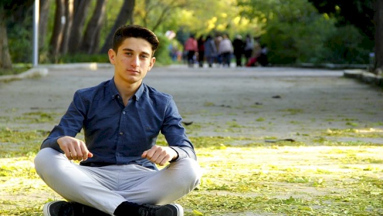    Üç ay əvvəl nişanlanan tələbə intihar etdi   