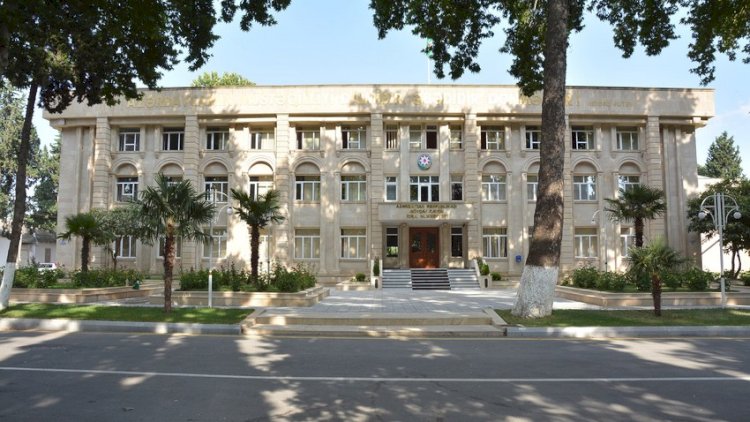    Göyçayın yeni icra başçısı kollektivə təqdim olundu   