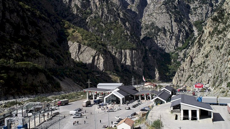    Gürcüstanla sərhəddə çağırış məntəqələri qapadıldı   
