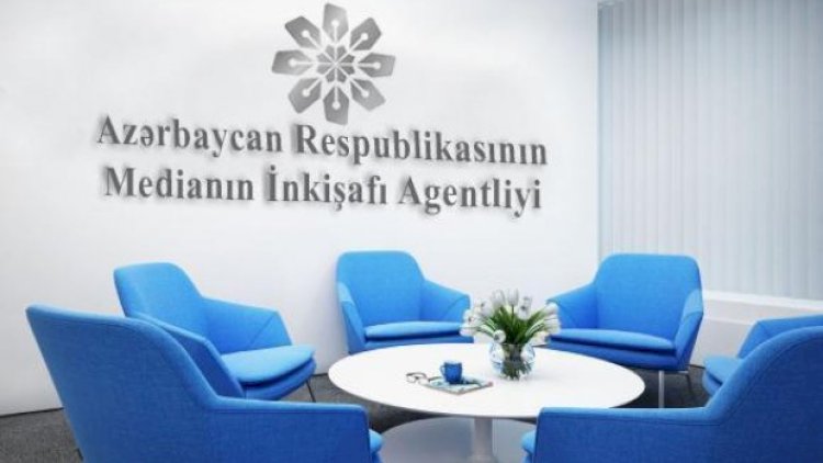    “Smart media” rubrikasına başlayır - Fotolar   