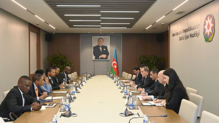    Azərbaycanla CAR XİN-ləri arasında siyasi məsləhətləşmələr keçirildi   