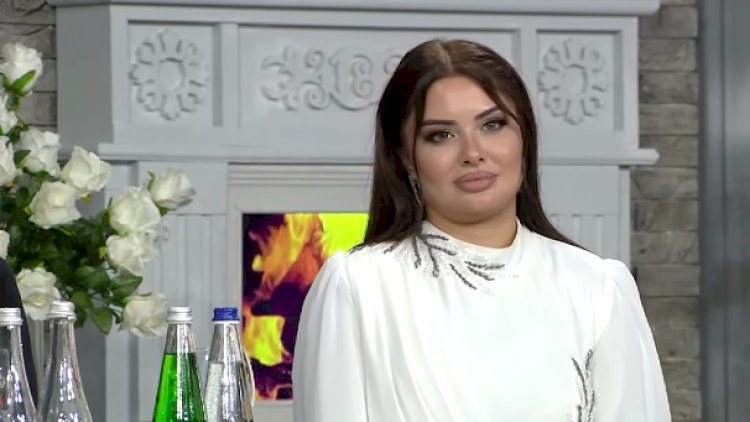    Studiyada gətirələn gül: Minaya onu kim göndərib? - Video   