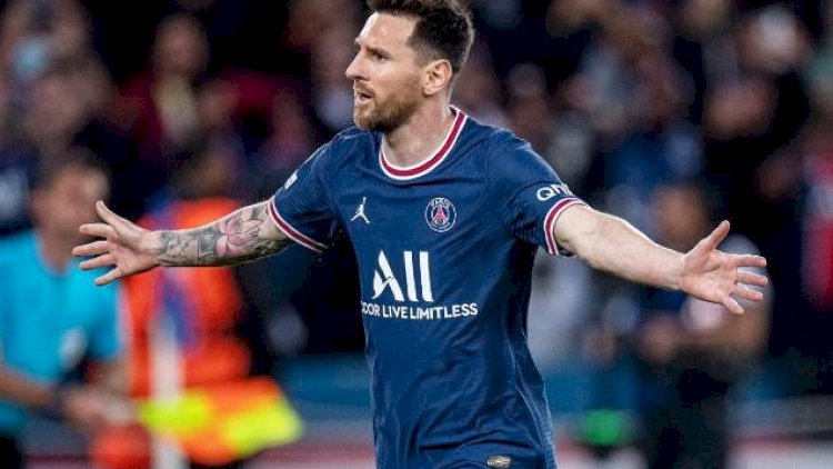    Messi Peleni keçdi   