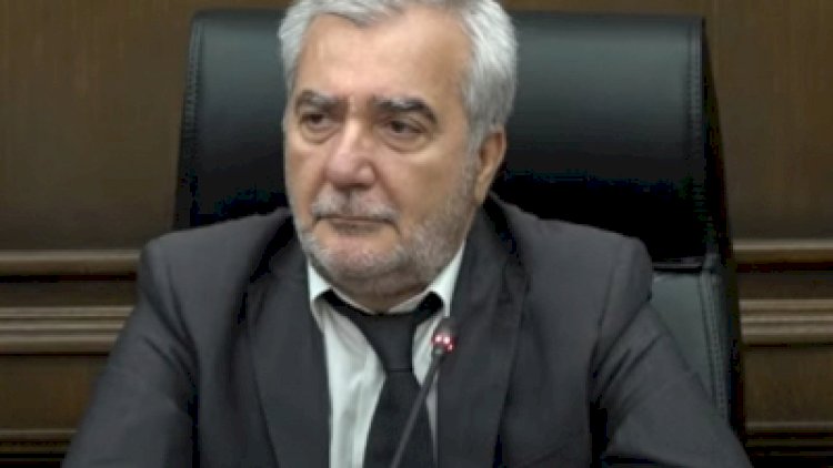    “İrəvan sülh sazişinin imzalanmasında maraqlıdır“ - Deputat   