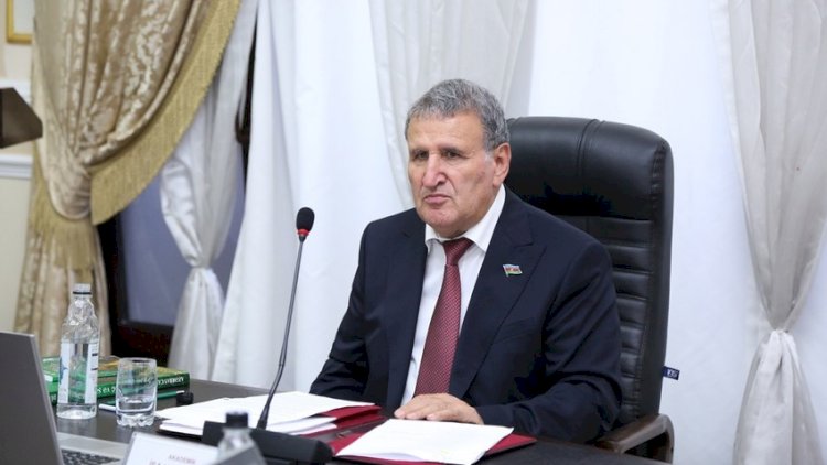    AMEA prezidenti: “Qarabağ“ adının yazılışı vahid formada olmalıdır“   