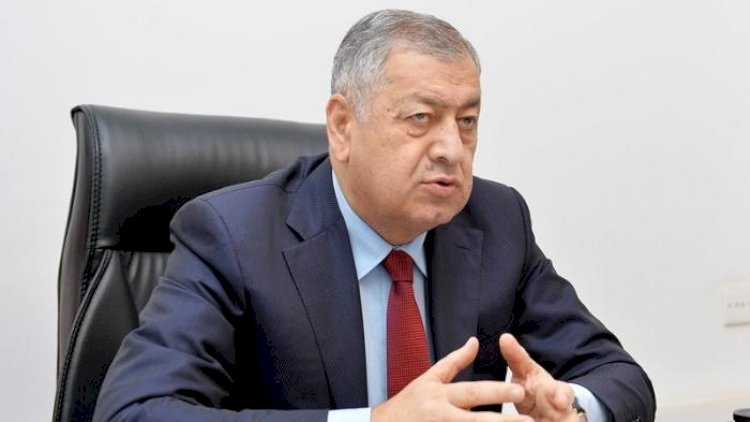    “Necə olur ki, Türkiyədəki dərman Azərbaycanda 7-8 dəfə baha satılır?“   