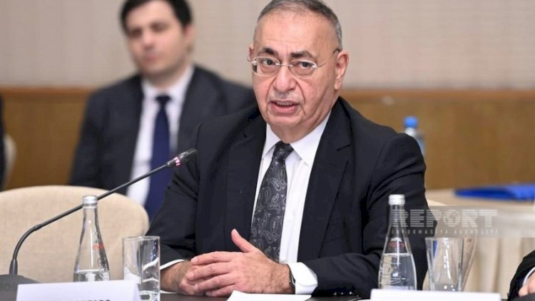    “Partiya sədrlərinin psixikası yoxlanılmalıdır“ - Asim Mollazadə   