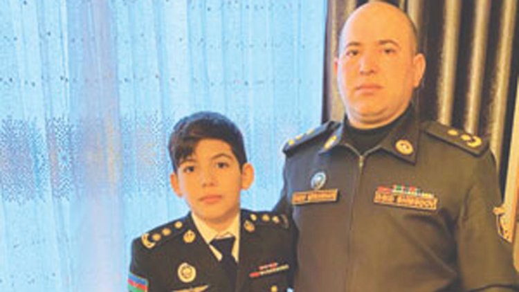    Atamla fəxr edirəm!   
