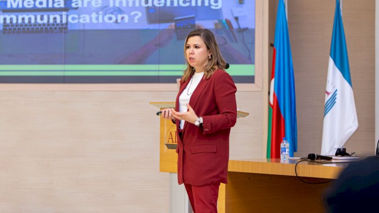    “Rəqəmsal media və kommunikasiya” mövzusunda “MEDİA talks” açıq seminarı keçirildi - Fotolar   