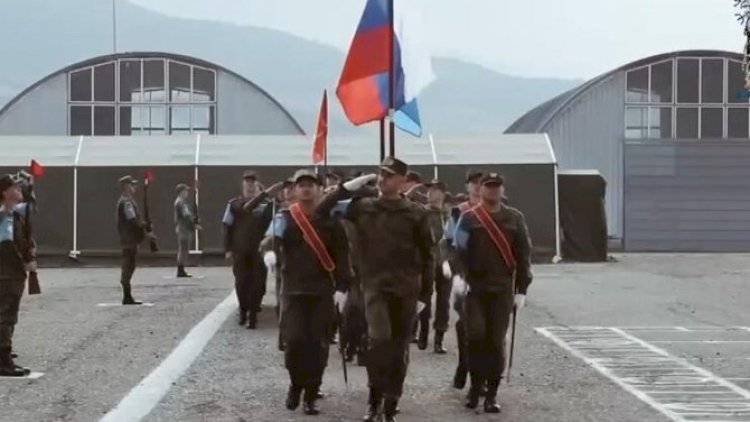    Rusiya sülhməramlıları Xocalıda parad keçirdi   