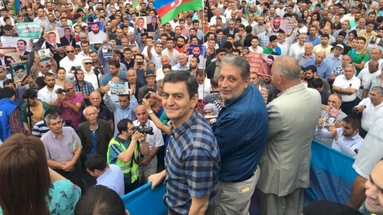    Bu, İran üçün trolluq etməkdir: Əli Kərimliyə mitinq sifarişini kim verib?   