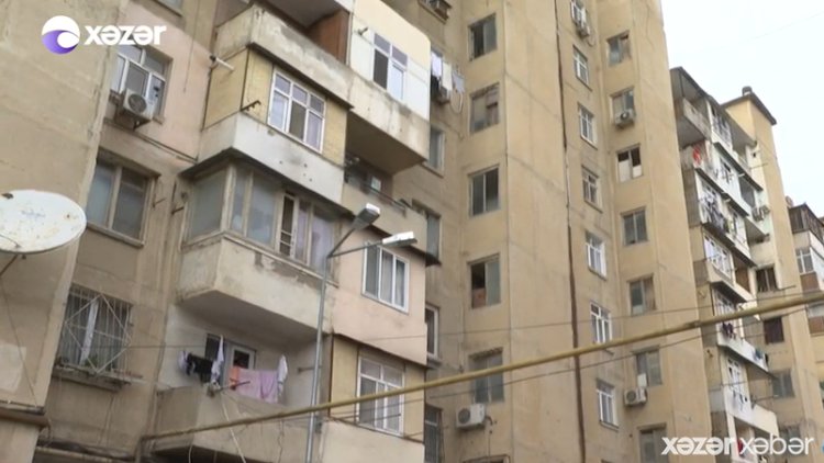    Bakıda bu binanın sakinləri təhlükə ilə üz-üzədir - Video   