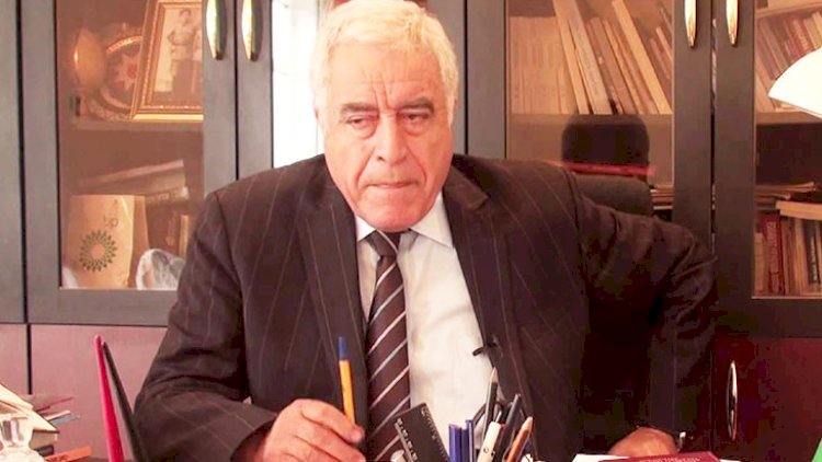    “Özünü “İslam Respublikası” elan etmiş İranın riyakar Fransayla eyni cinahda yer alması...”   