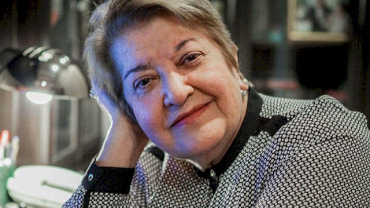    Ruhəngiz Qasımovanın məzar daşı - Fotolar   