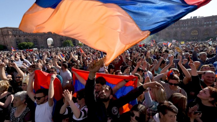    İrəvanda Putin əleyhinə aksiyalara hazırlıq gedir   