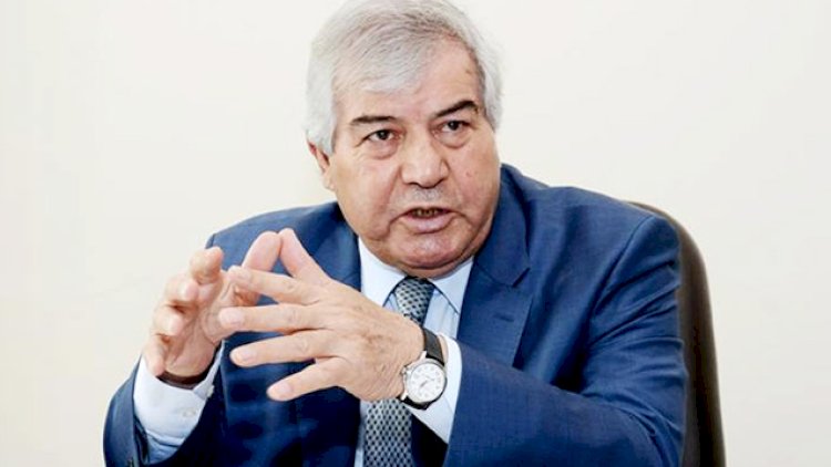    “Qohumbazlıq, çək-çevir üçün münbit şərait yaradılıb” - Sabir Rüstəmxanlı   