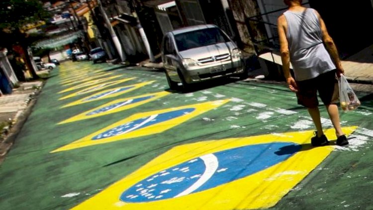    Braziliyada məktəblərə silahlı hücum zamanı 4 nəfər öldü   