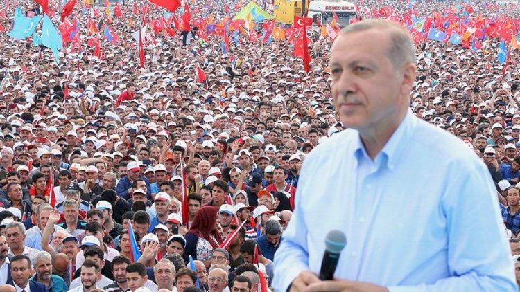    “Çırpınırdı Qara dəniz” - Ərdoğan seçkiyə bu mahnı ilə gedir   