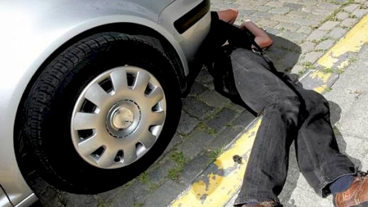    Bakıda maşın yolu keçən piyadanı vurdu   