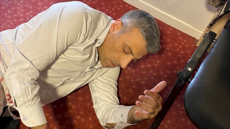    Partiya sədri bıçaqlandı   