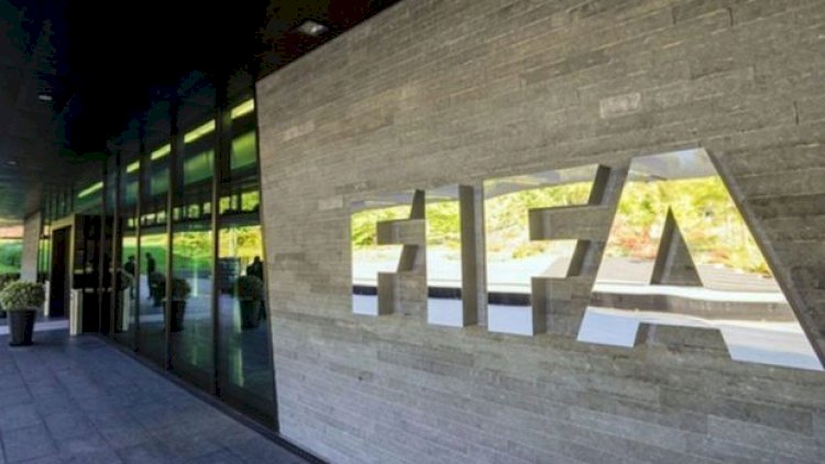    FİFA Serbiya və Xorvatiyanı cərimələdi - Fotolar   