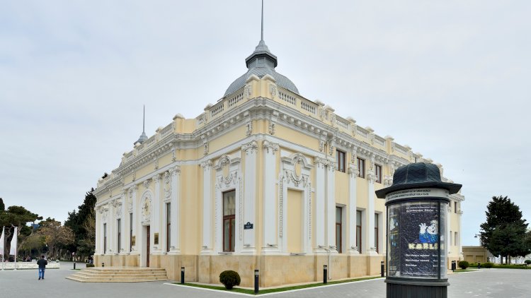    Kukla Teatrının aktyorları dindirilib - Yoxlama   