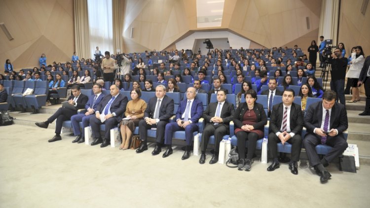    Bakıda “Media savadlılığı” konfransı keçirilib   