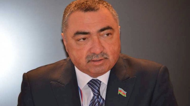    Deputat: “Mənə 300 dollar bəs edir”   