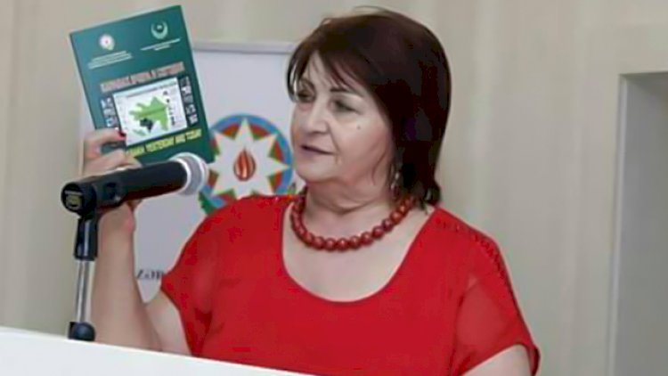    Aksiyada şuba geyinən xanım danışdı: “Göyərçin sağdır, şubanı isə 15 il əvvəl almışam…”   