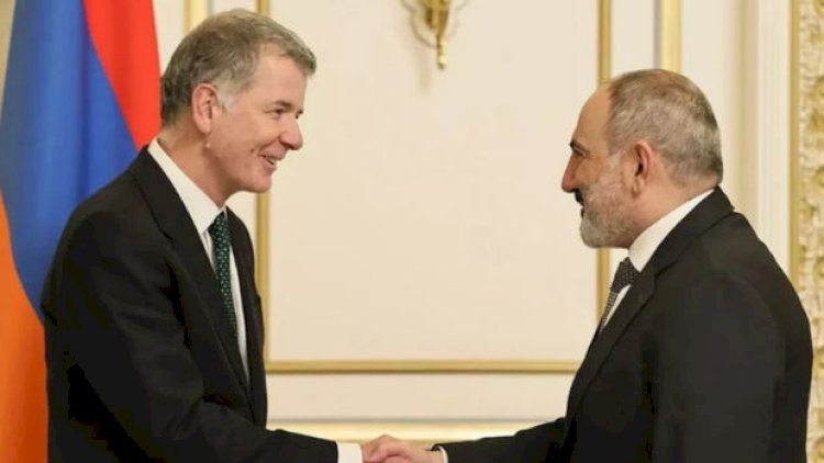    Paşinyan Britaniya kəşfiyyatının rəhbəri ilə görüşdü   
