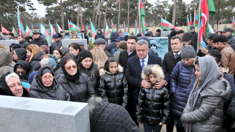    Abşeron rayonunda şəhidlər yad edildi - Fotolar   