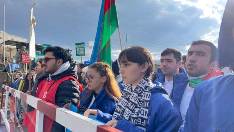    Könüllü gənclər Qarabağda ekoloji aksiyada - Fotolar   