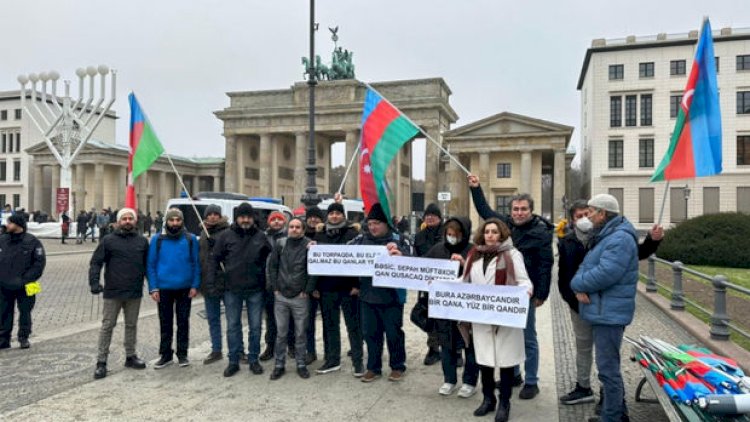    Berlində Ermənistanın ekoterrorunu pisləyən etiraz aksiyası keçirildi - Fotolar   